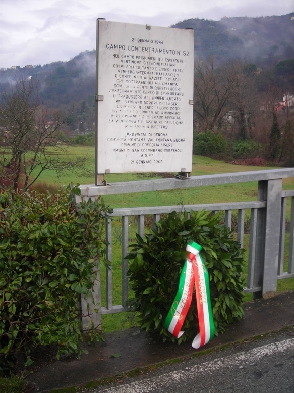 a_la-lapide-che-ricorda-il-ca